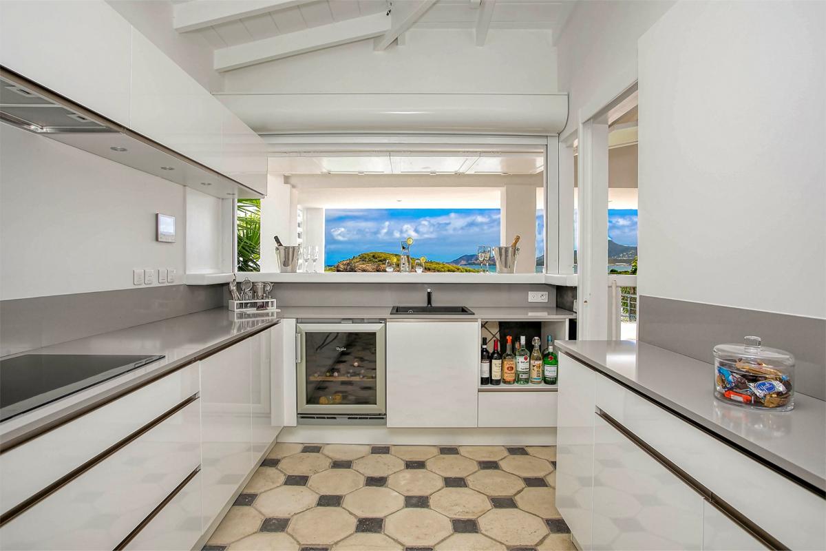 Villa rental in St Martin -  Large kitchen
